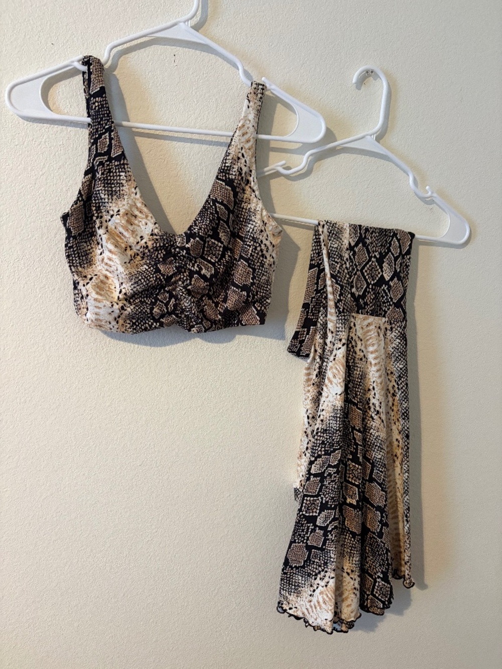Fashion Nova Snake Print Flare Pant Set-Size Small